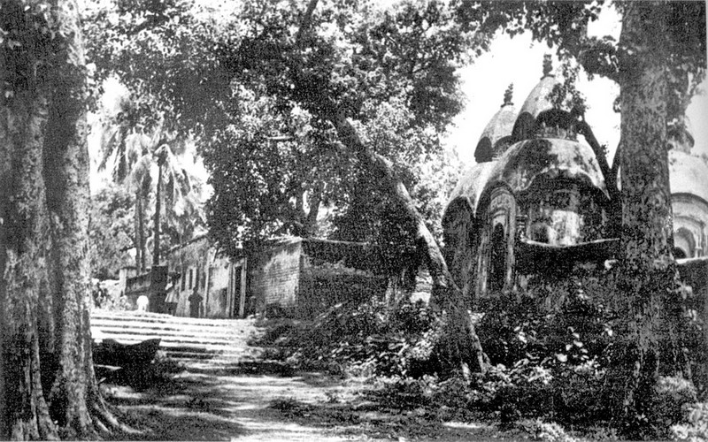 On way to Motilal Roy's Residence